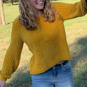 BB Dakota Mustard Yellow Sweater